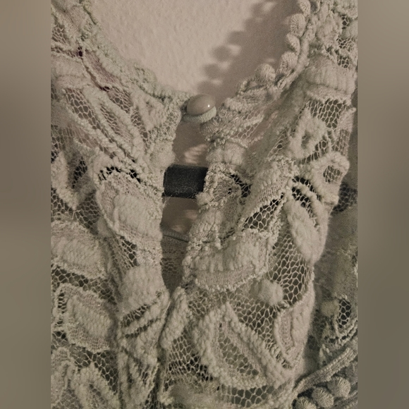 Mint green flowy dress - Picture 3 of 6